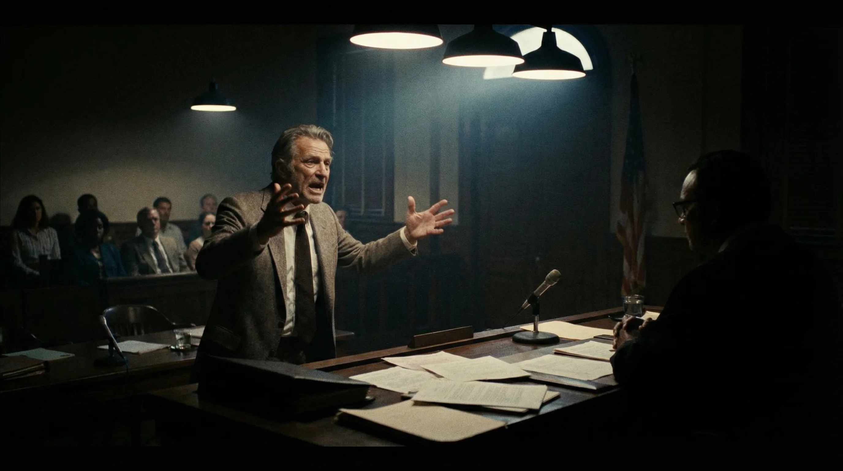 剧情电影《正义之声》法庭辩论场景